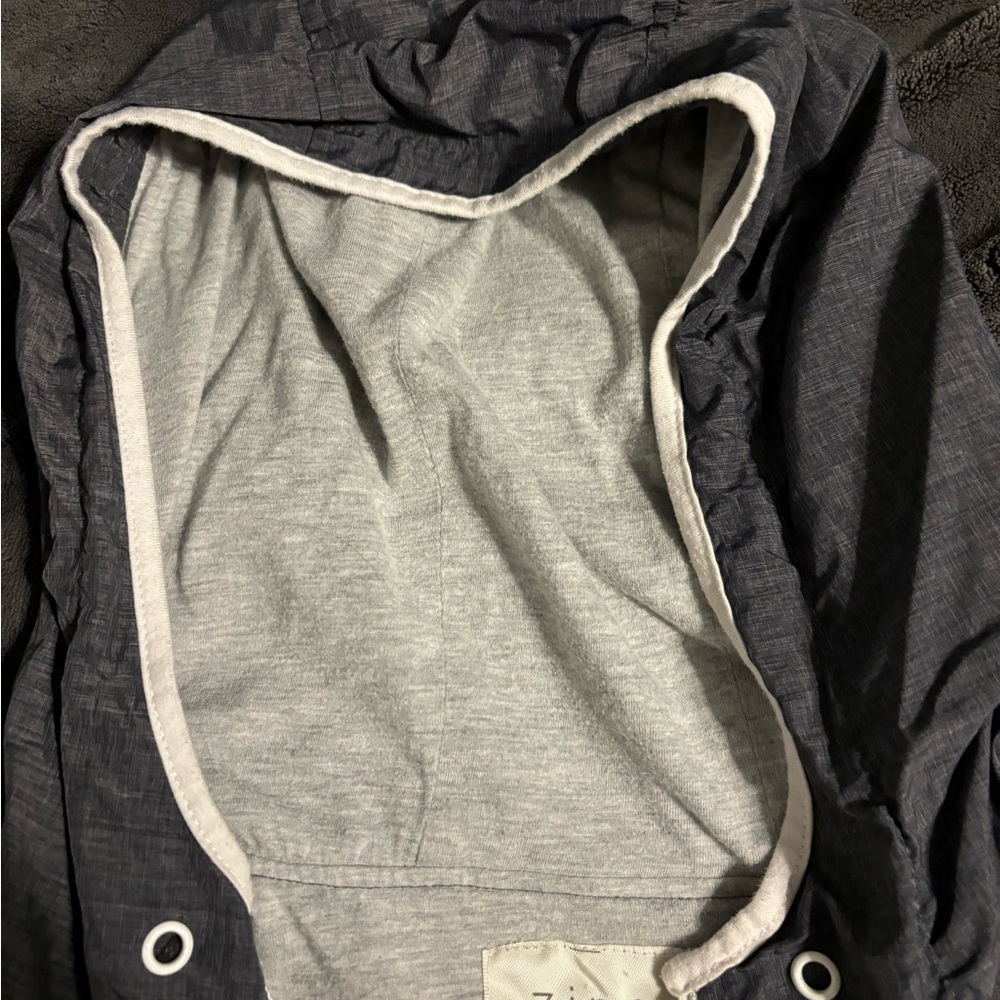 Zine Clothing Gray and Black Jacket - Picture 7 of 9